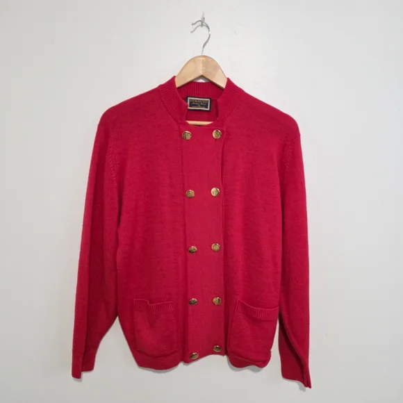 Vintage Straven Bright Red Ribbed Wool Cardigan with Gold Buttona - Picture 6 of 9